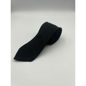 Donald J Trump Signature Collection Men's Black and Gold Silk Necktie Length 63"
